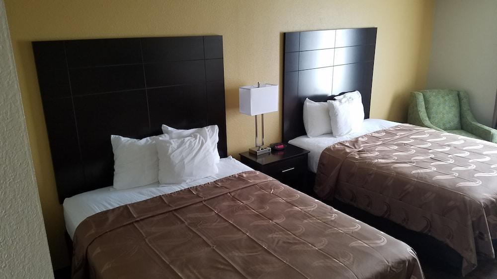 Quality Inn & Suites Canton, Ga Екстериор снимка