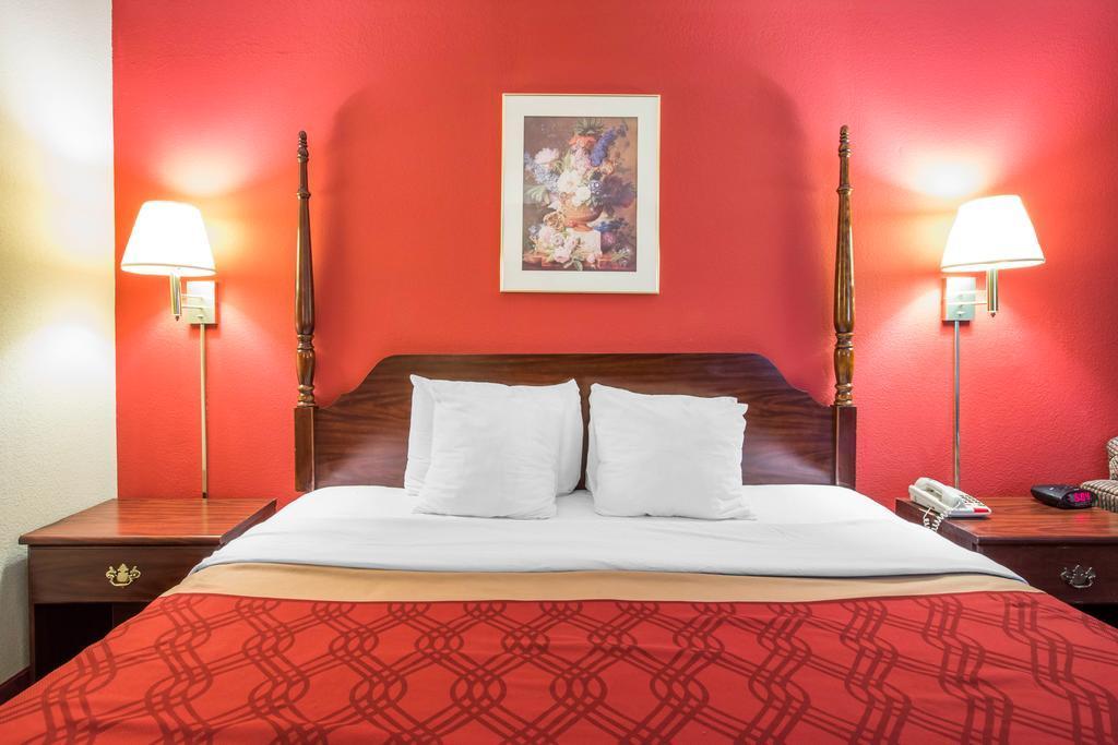 Quality Inn & Suites Canton, Ga Екстериор снимка