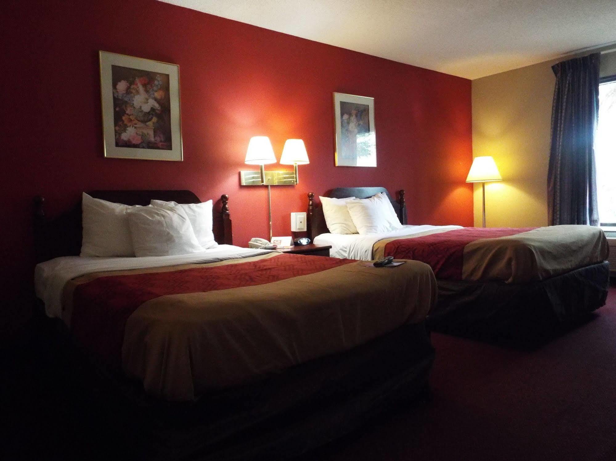 Quality Inn & Suites Canton, Ga Екстериор снимка